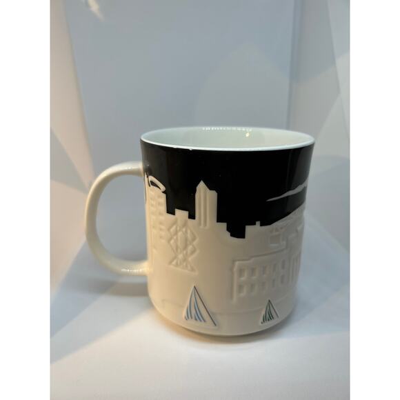 Starbucks Auckland Black and White Mug - Picture 3 of 4